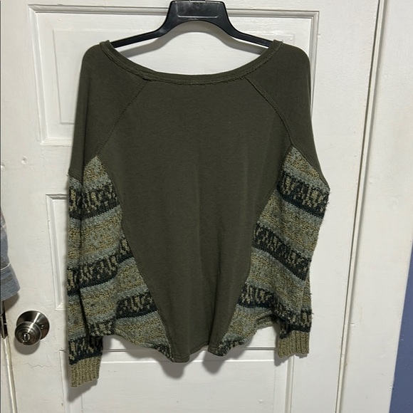 Free People Green Relaxed Long Sleeve Sweatshirt - Picture 7 of 9